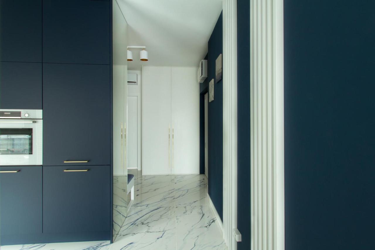 Nowy Przy Placu Szembeka Apartment