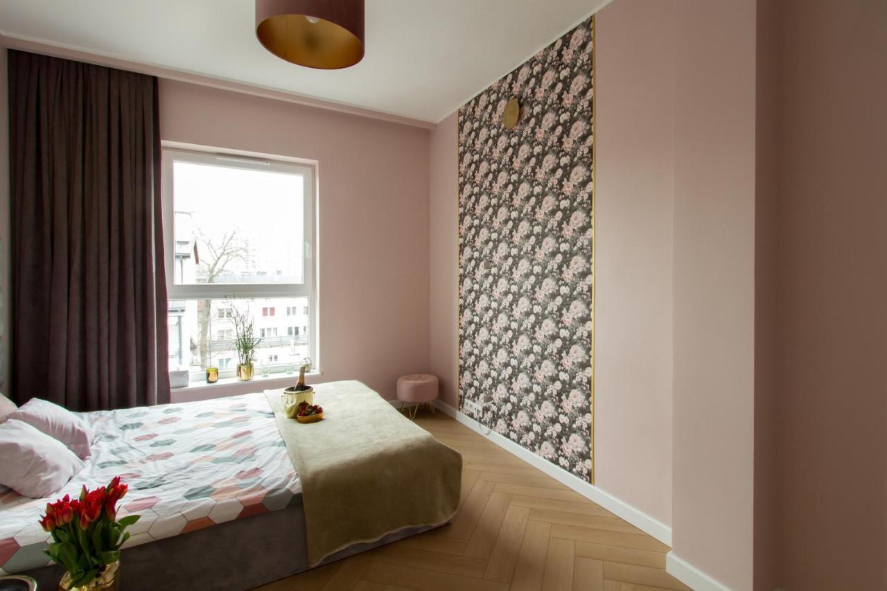 Nowy Przy Placu Szembeka Apartment *