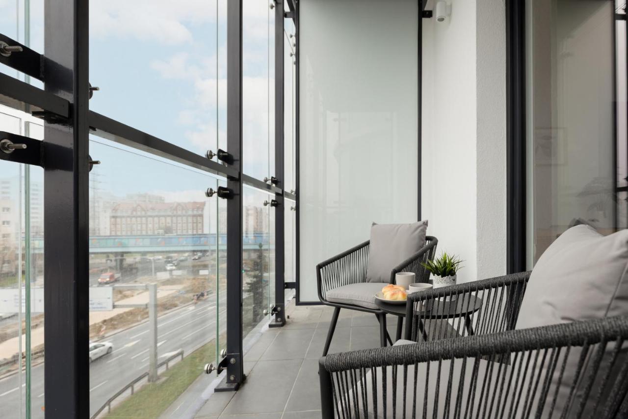 Aparthotel Business Kasprzaka With Parking By Renters Warschau