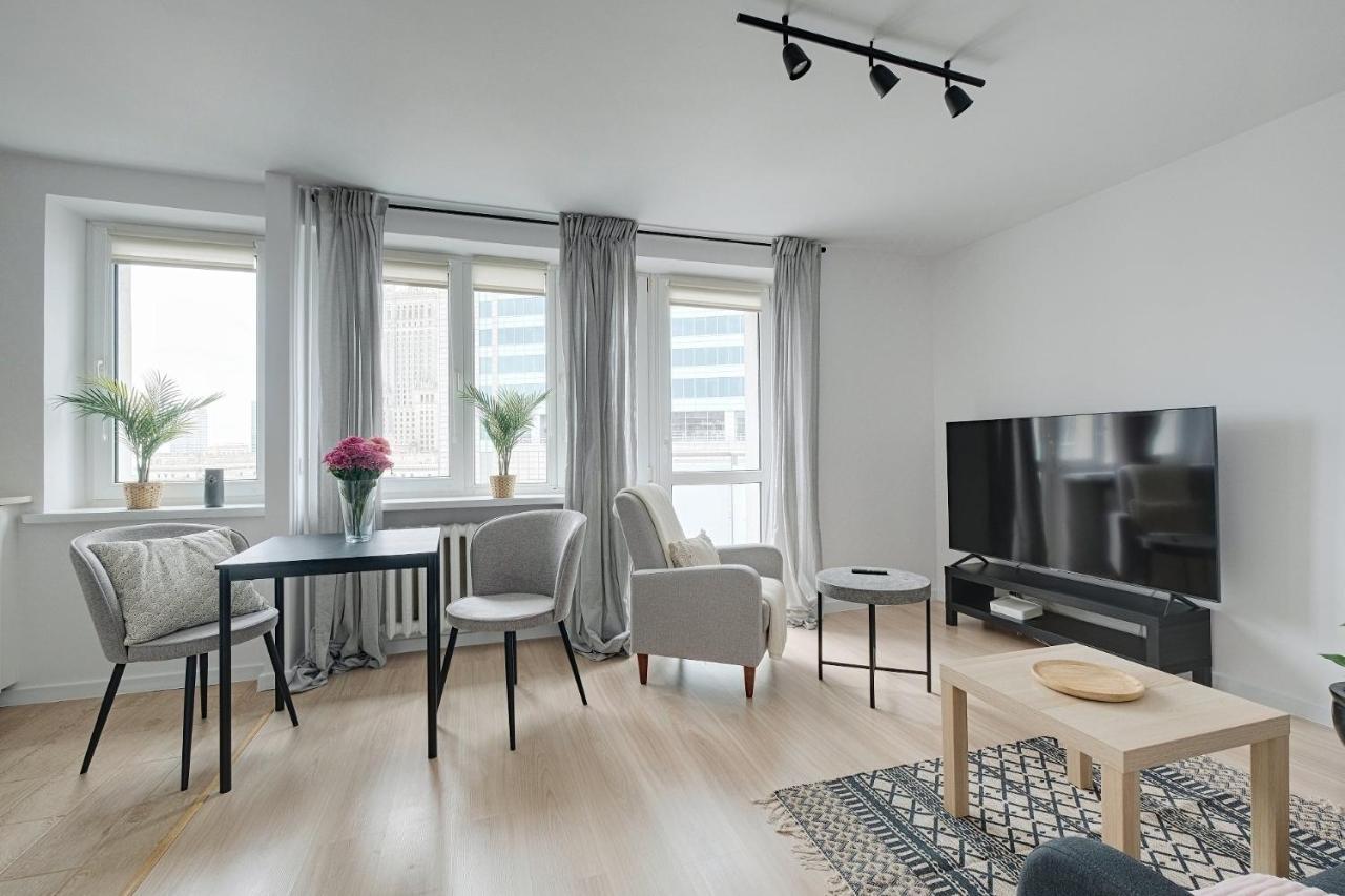 Apartment Urban Oasis Private With Palace Of Culture View