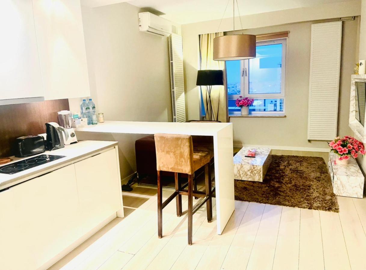 Platinum Towers Apartment