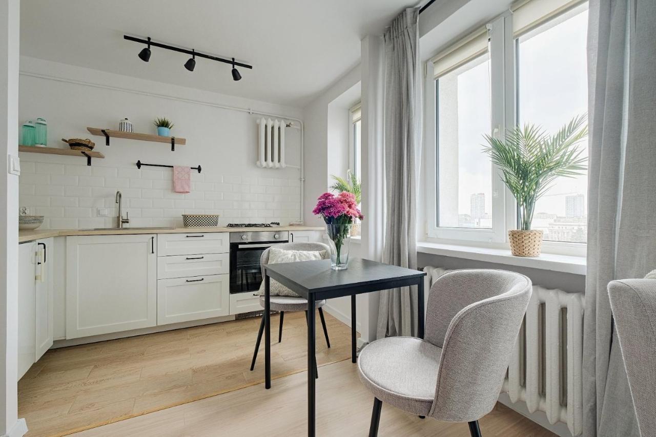 Apartment Urban Oasis Private With Palace Of Culture View