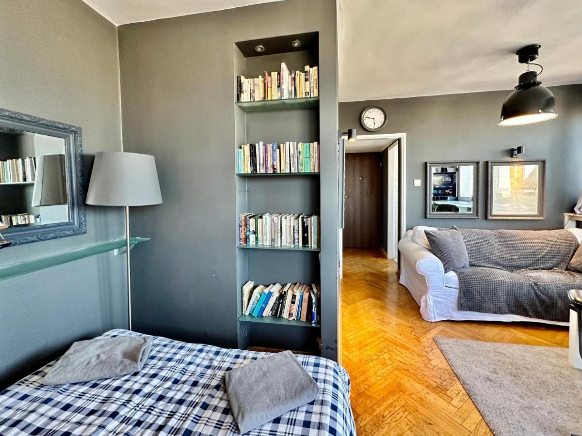 Grey Centrum Panorama: Smart With Fast Wi-fi Apartment Warsaw