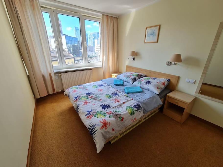 Apartamento 10q - Z6 603 Varsóvia