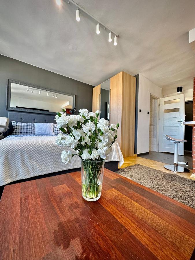 Apartamento Super White 2x Metro Scisle Centrum Wifi 300 Mbs New Varsóvia