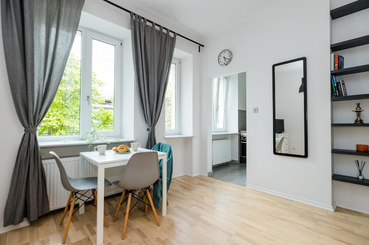 Shortstaypoland Joteyki Apartamento Varsóvia