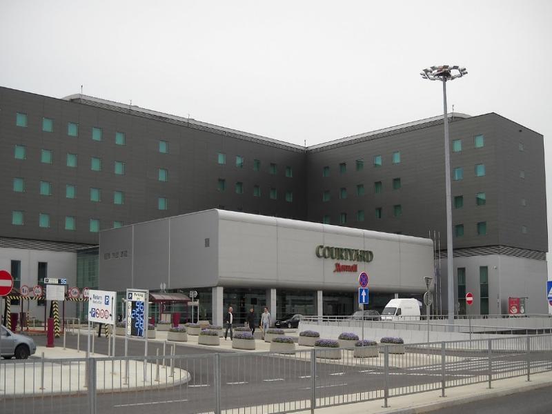 Courtyard By Marriott Airport Varsóvia