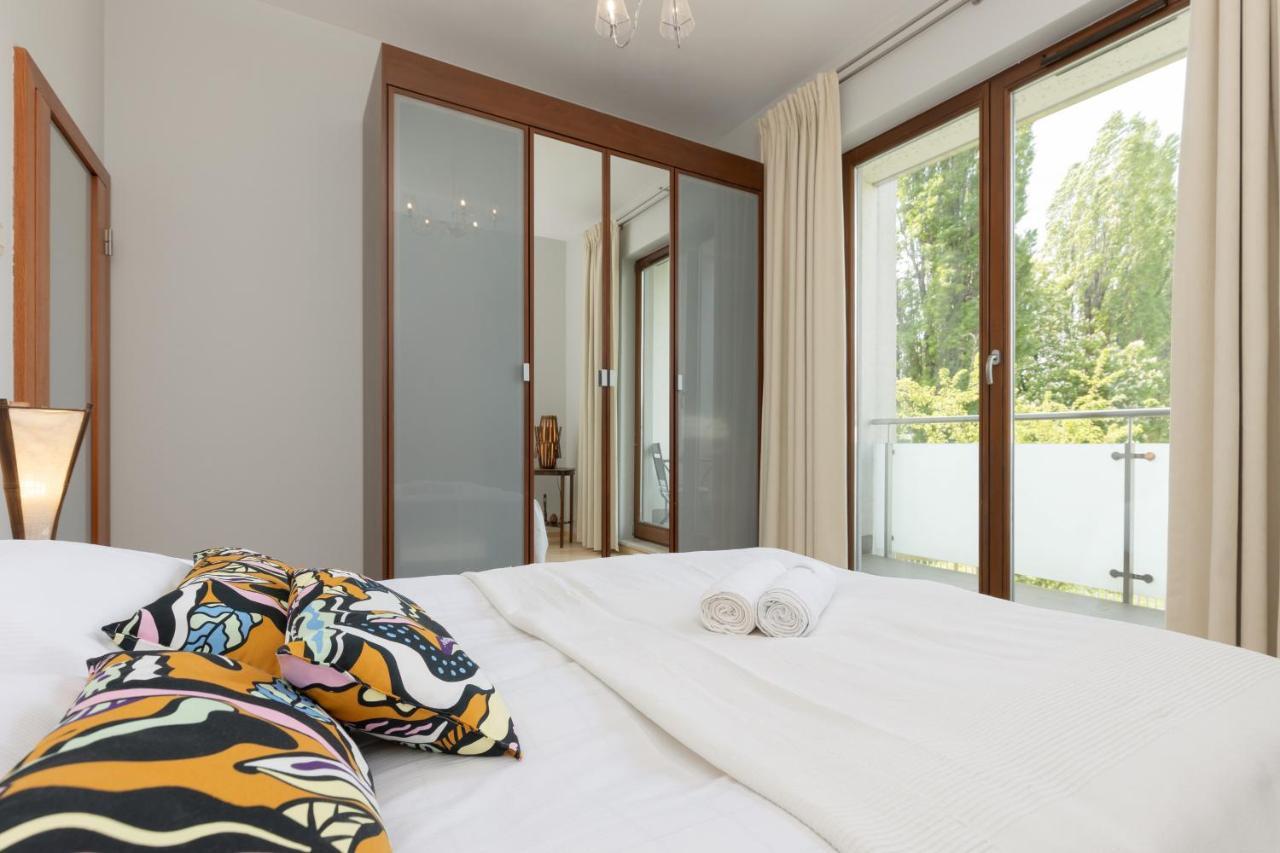 Apartment Comfy & Classy Near Cos Torwar By Renters Warsaw