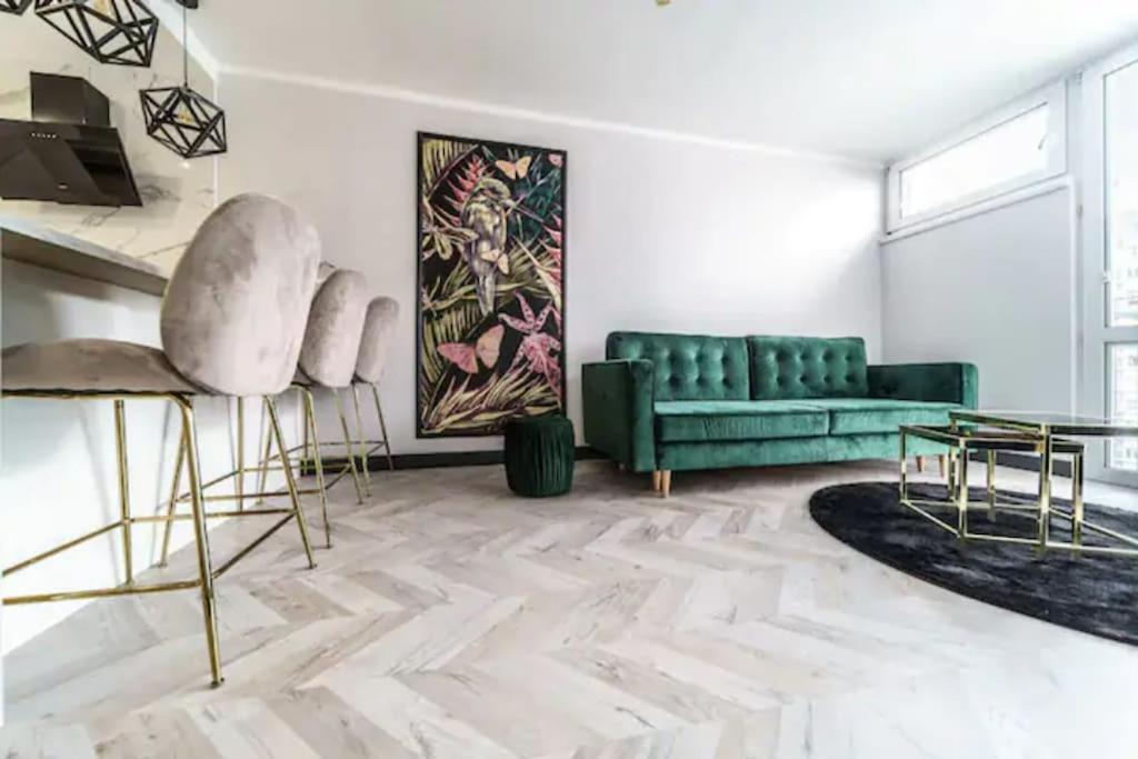 Apartment Luxury And Modern-city Center&g925