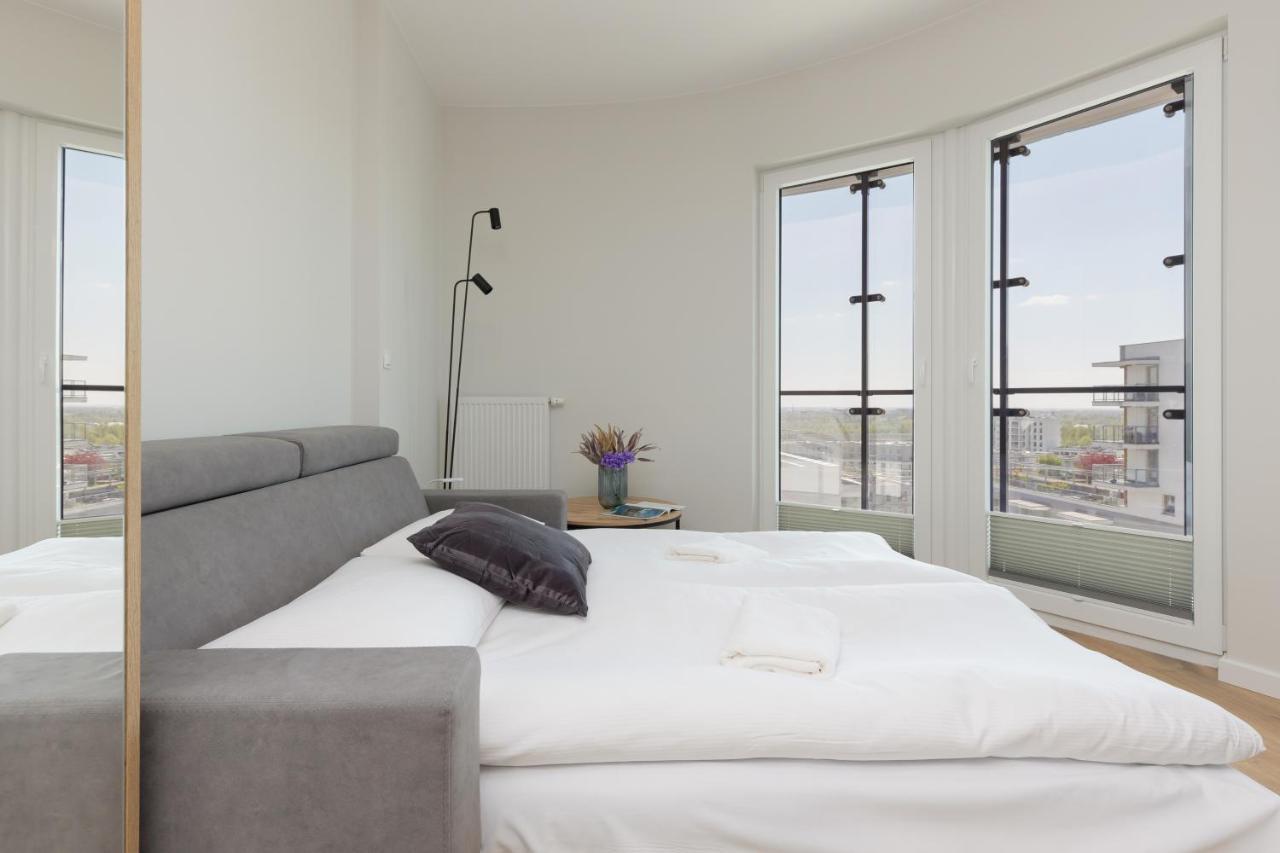 Business Kasprzaka With Parking By Renters Aparthotel Warschau