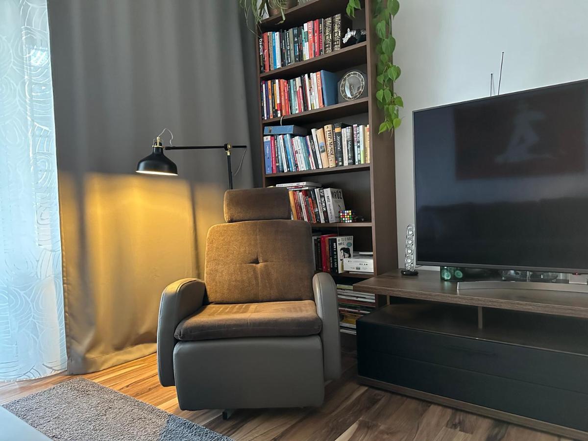 15 Minut Od Centrum I Pkin, 2 Pokoje, 55 Metry Apartment *