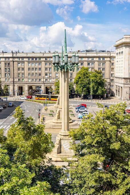 Plac Konstytucji 4, Centrum Apartment *