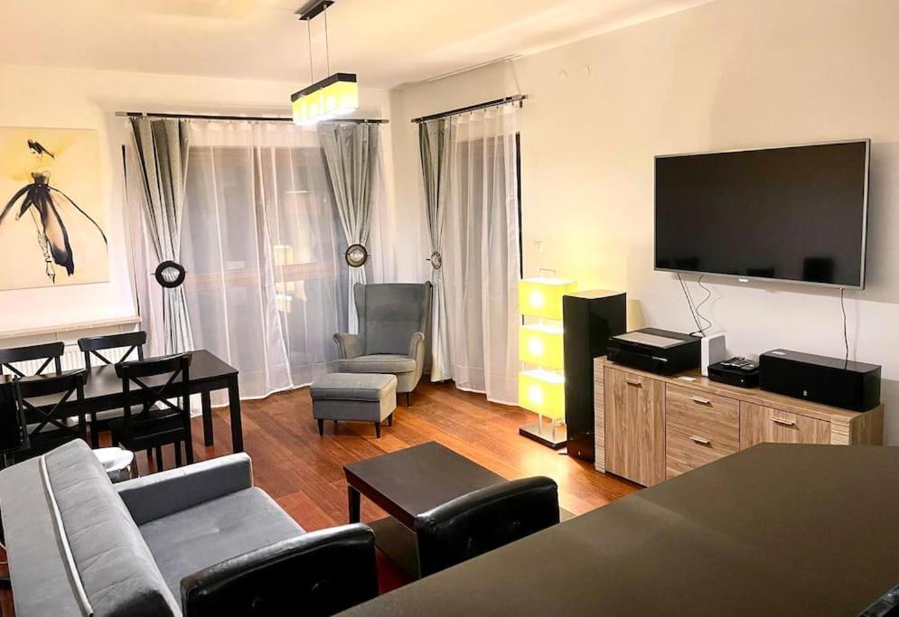 Apartment Ewen Shiraz Prime