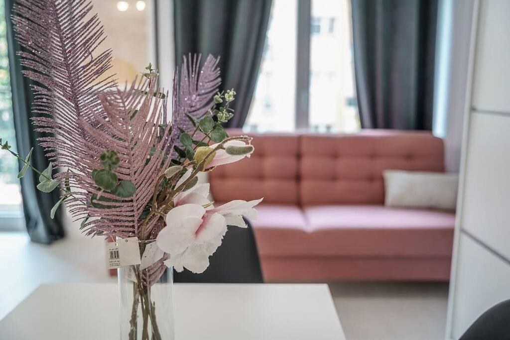 Cozy And Spacious-city Center&s42 *