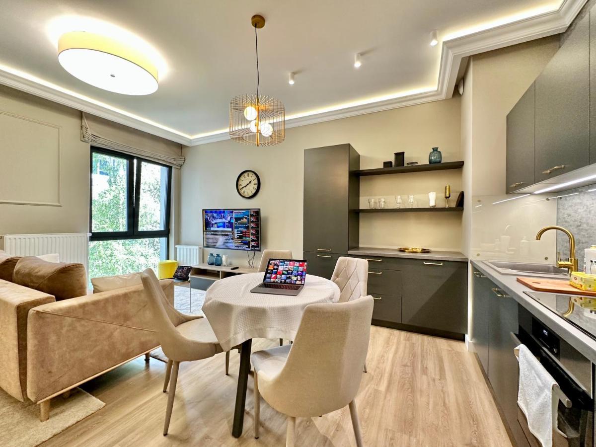 Apartament Nemo Fast Wifi 75'tv Netflix Hbo Disney+ Warszawa