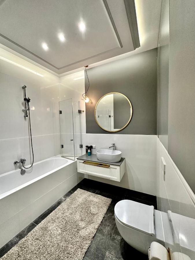 Apartament Nemo Fast Wifi 75'tv Netflix Hbo Disney+