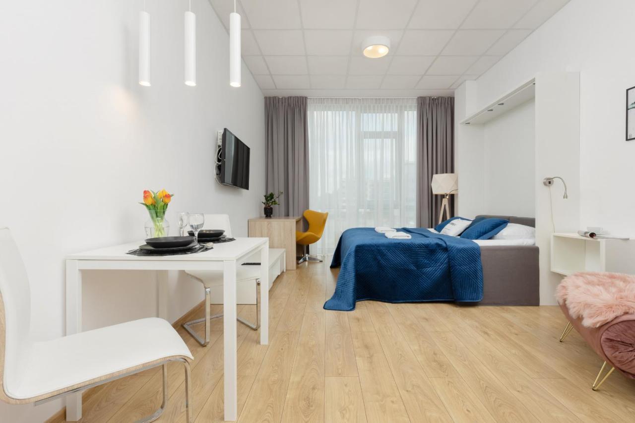 Aleje Jerozolimskie With Parking And Ac By Renters * Warsaw