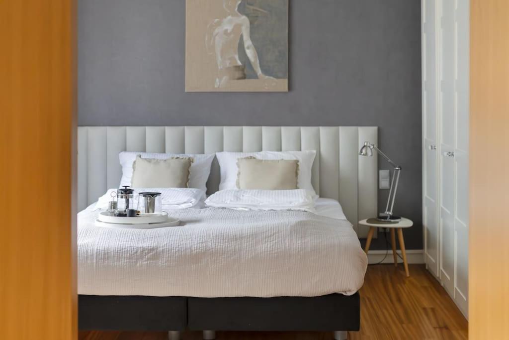 Apartment Chmielna Center With Bath Warsaw