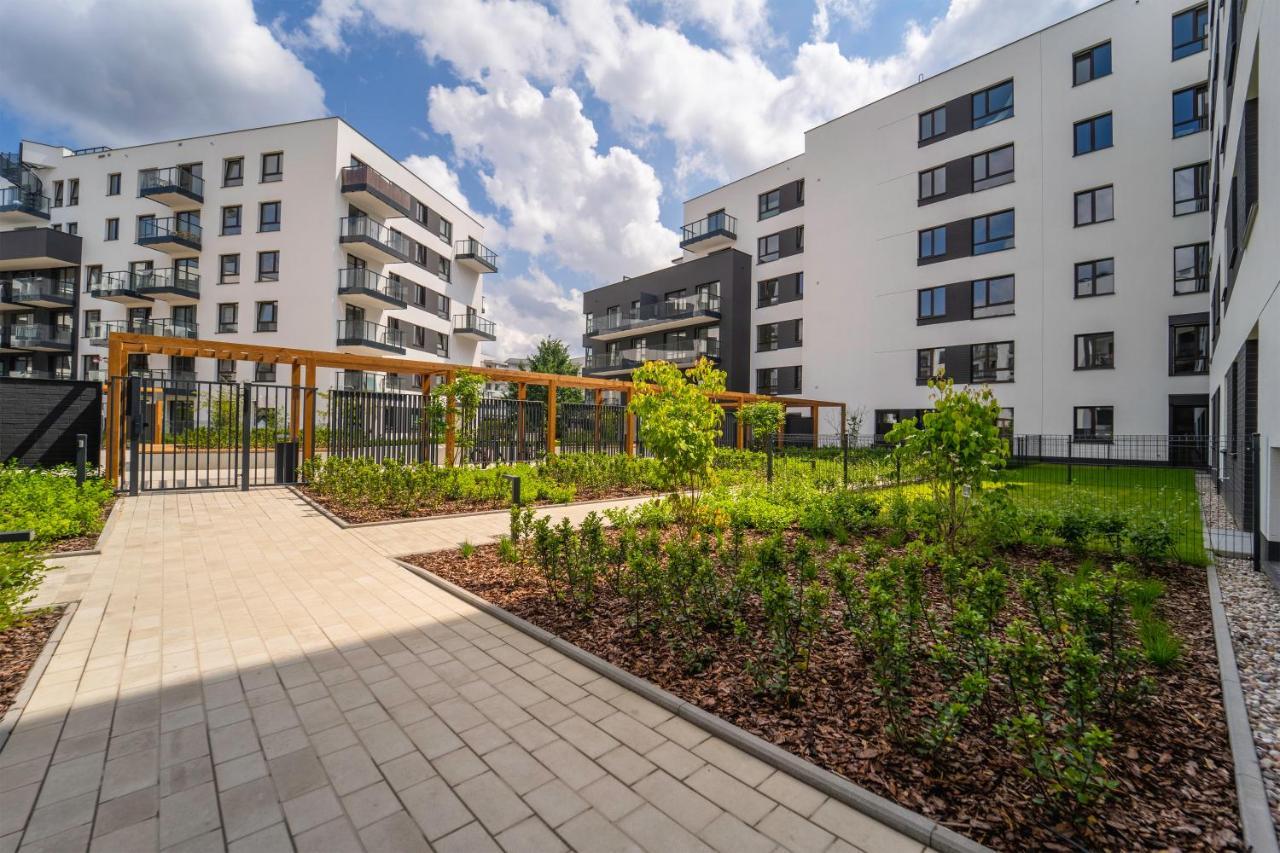 Apartment Galeria Polnocna - 45m2, Parking, Balcony - By Rentujemy *