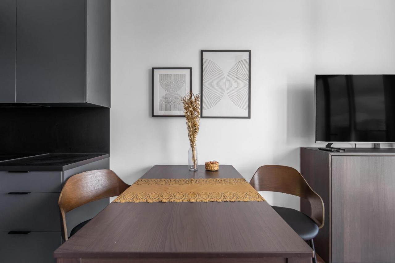 Apartment Galeria Polnocna - 45m2, Parking, Balcony - By Rentujemy *