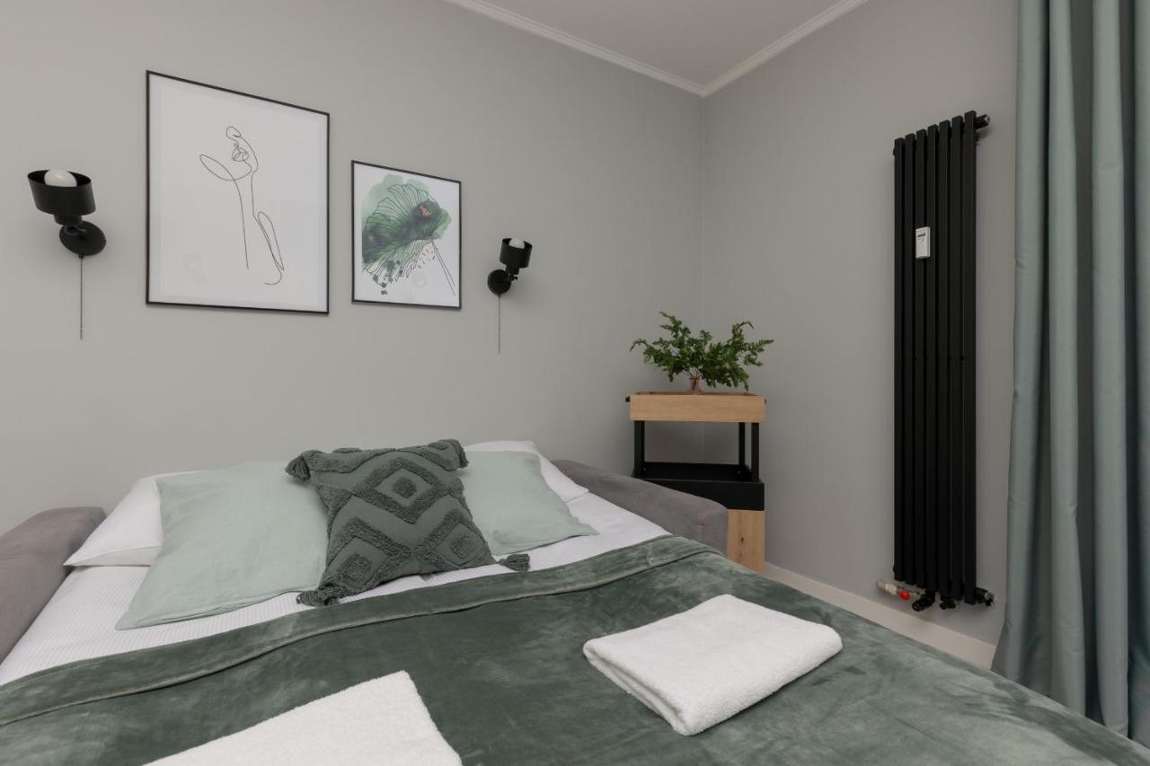 Cozy & Stylish Studio Ochota 1,5 Km To Zlote Tarasy By Renters