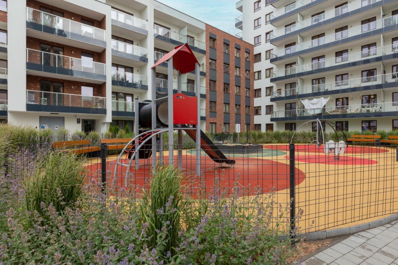Stunning Family Ursynow With Parking & Balcony By Renters Apartment *