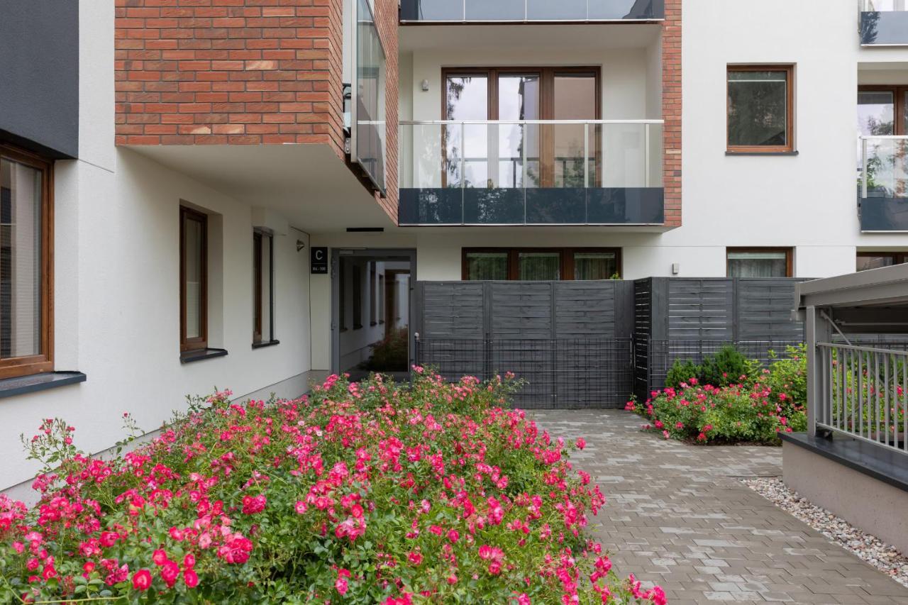 Stunning Family Ursynow With Parking & Balcony By Renters Apartment