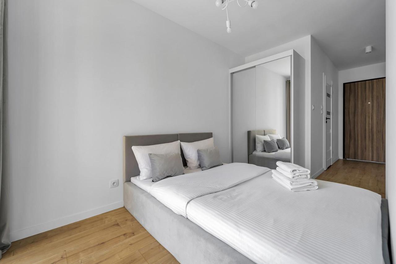 Apartament Herbu Oksza White Standard