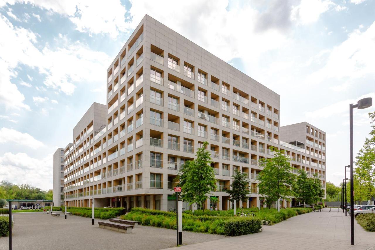 Apartment Kolejowa Warschau