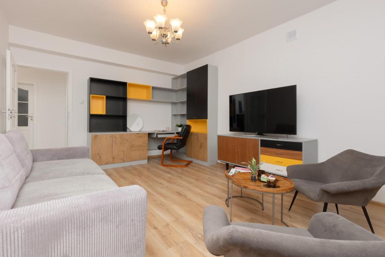 Trendy Mokotowska 1 Km To Lazienki Park By Renters *