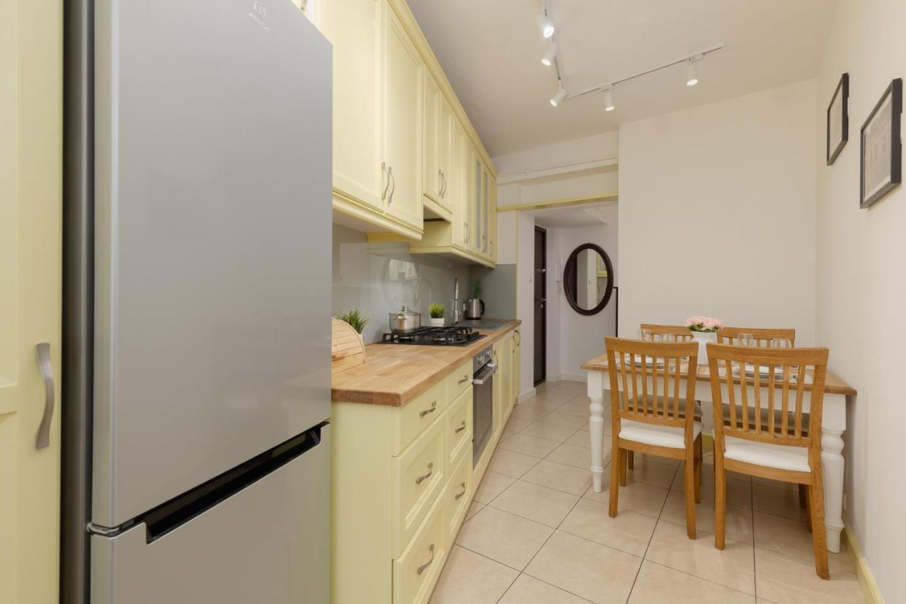 Trendy Mokotowska 1 Km To Lazienki Park By Renters Apartment Warsaw