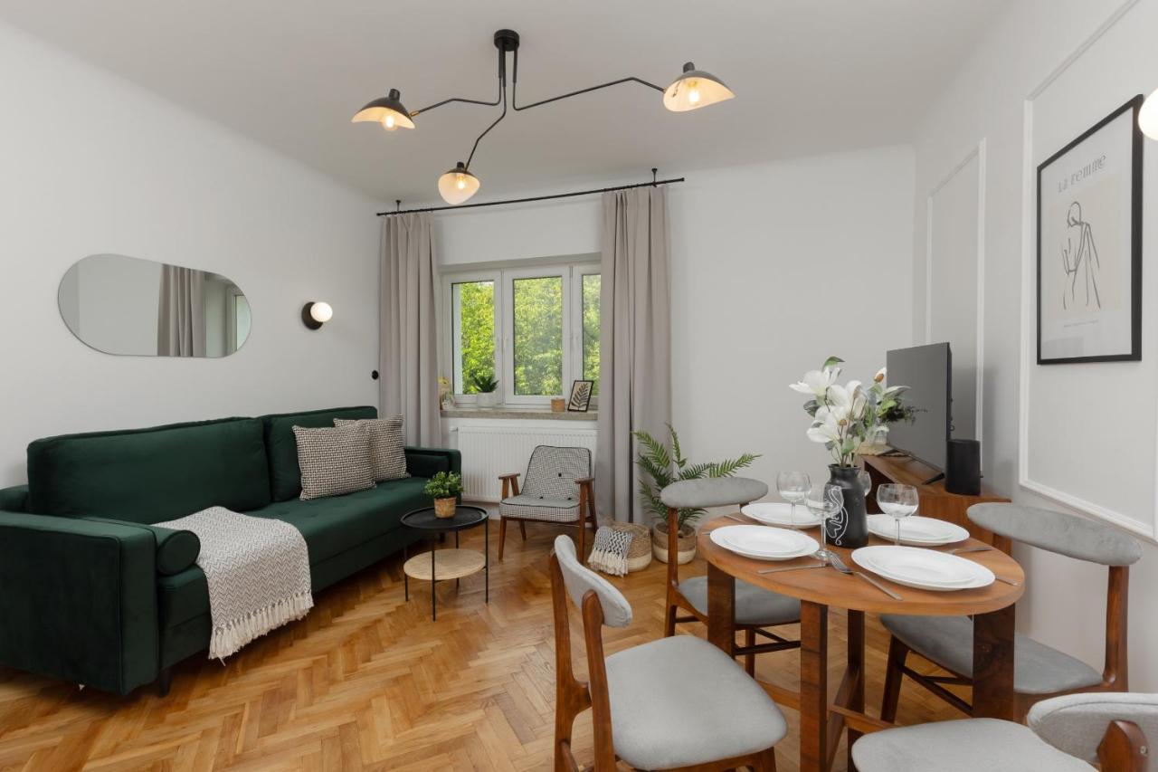 Stylish Nowolipie Close To Old Town Square By Renters * Warsaw