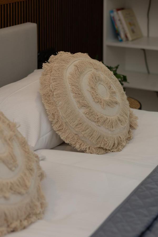 Stylish Nowolipie Close To Old Town Square By Renters Warsaw