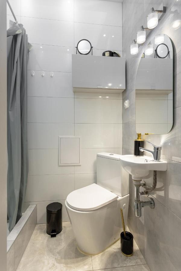 Golden - Big Luxury In Location - Wspolna Apartment Warsaw