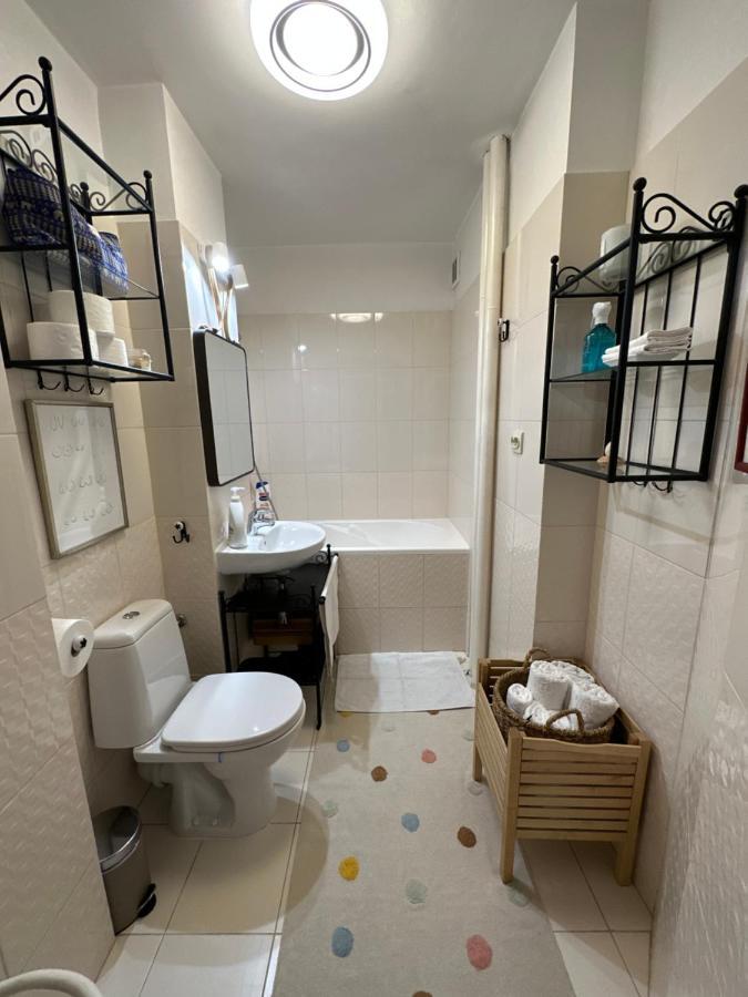 Srodmiescie Apartment
