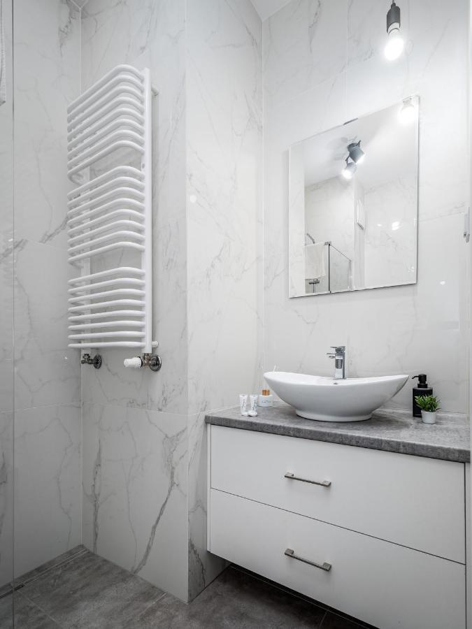 Apartament Ks Business Prymasa Apartment Warsaw