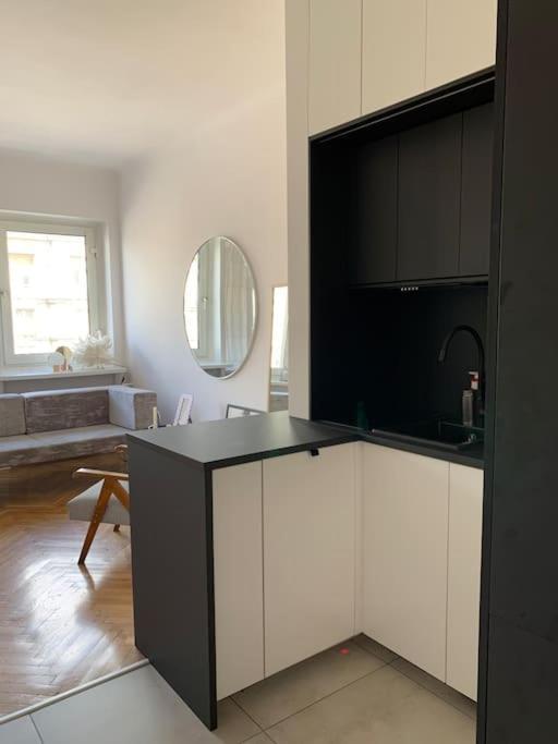 Apartment Cutest With Location Warsaw