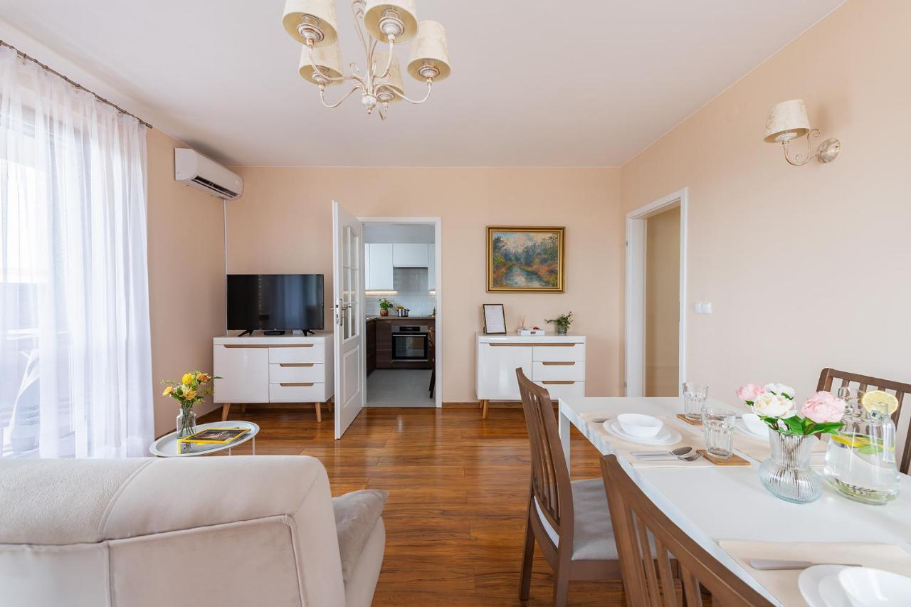 Apartment ~comfortify~ Kingsize Bed, A/c, Wifi, Skylineview