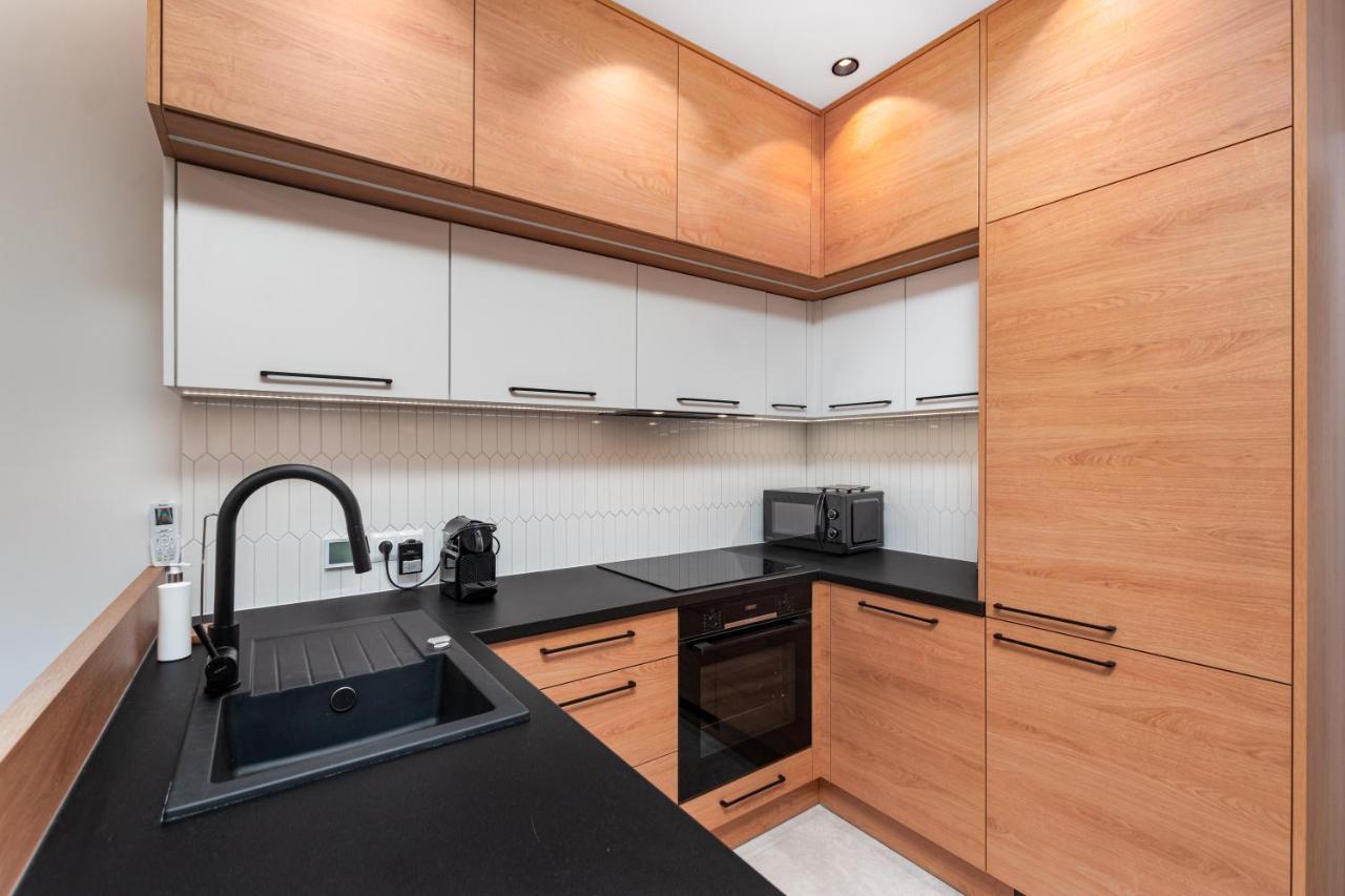 Wspolna 51 By Homeprime Apartment *