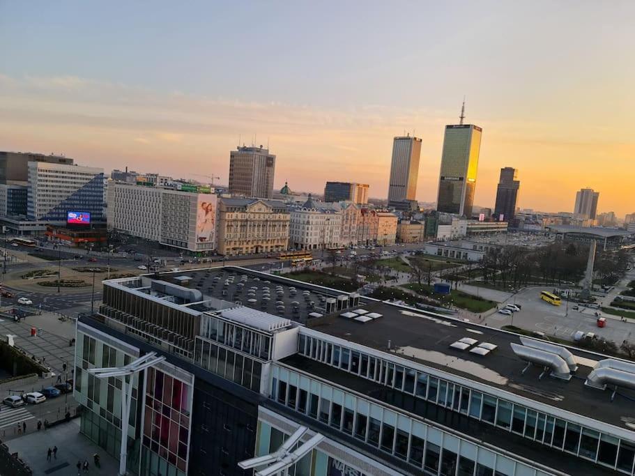 Fantastic Waw - Ch35 4 Apartment