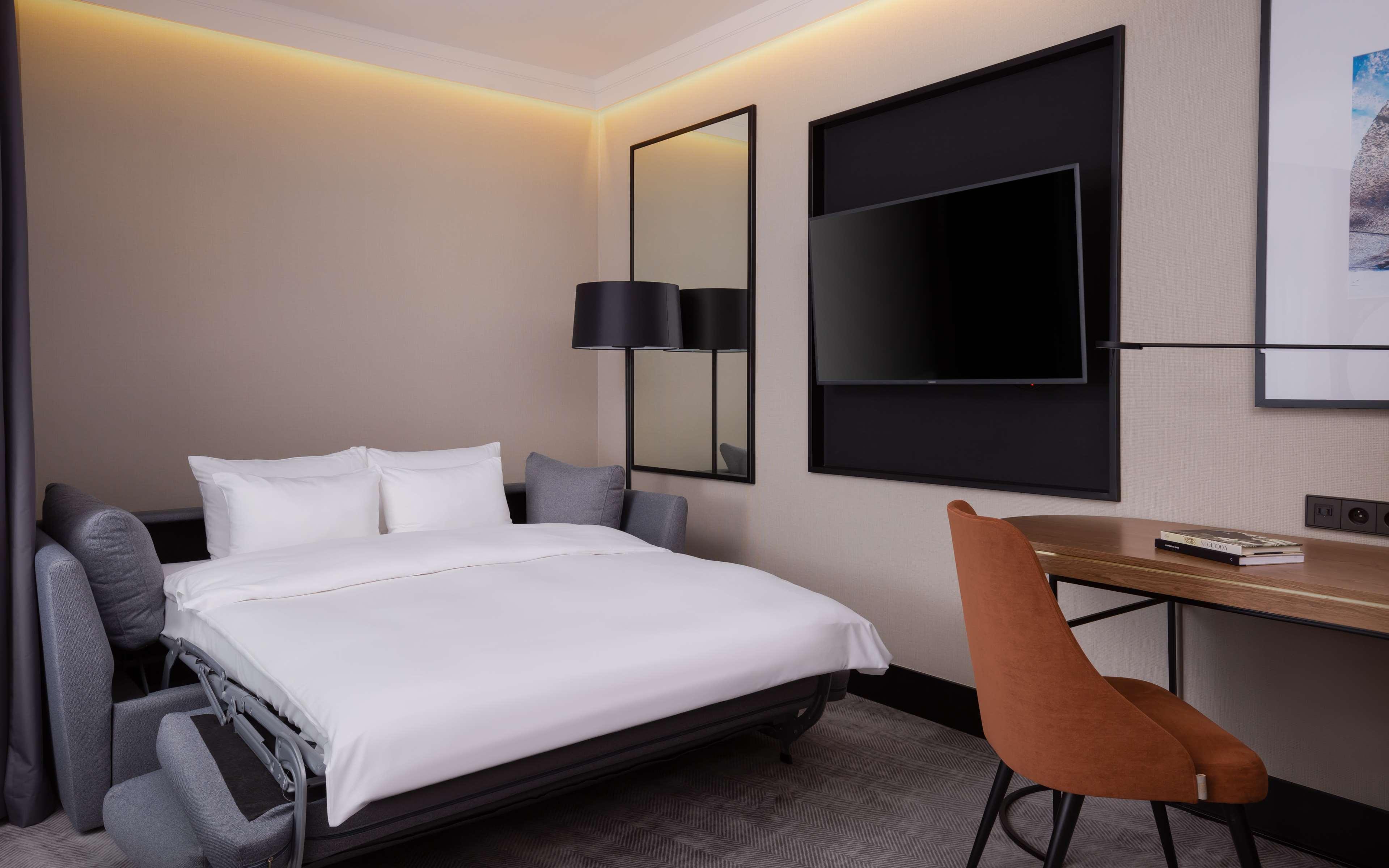 Radisson Collection Hotel, Hotel Warsaw