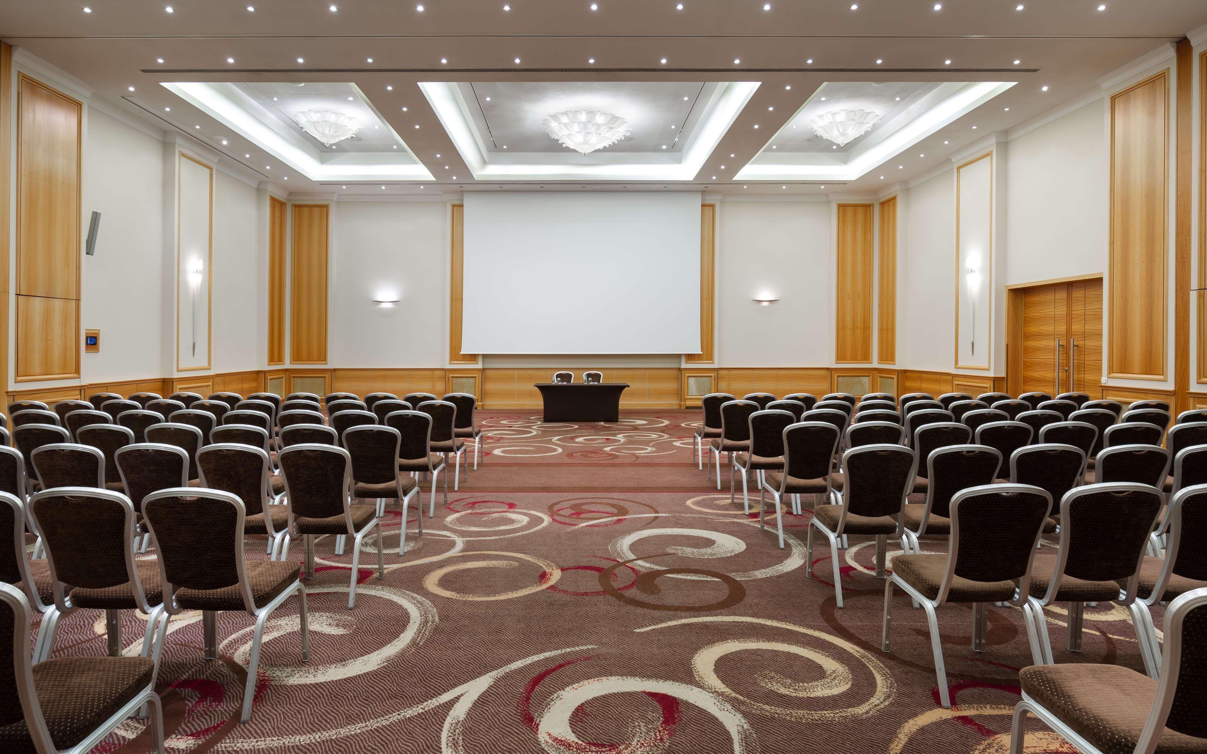 Radisson Collection Hotel, 5*