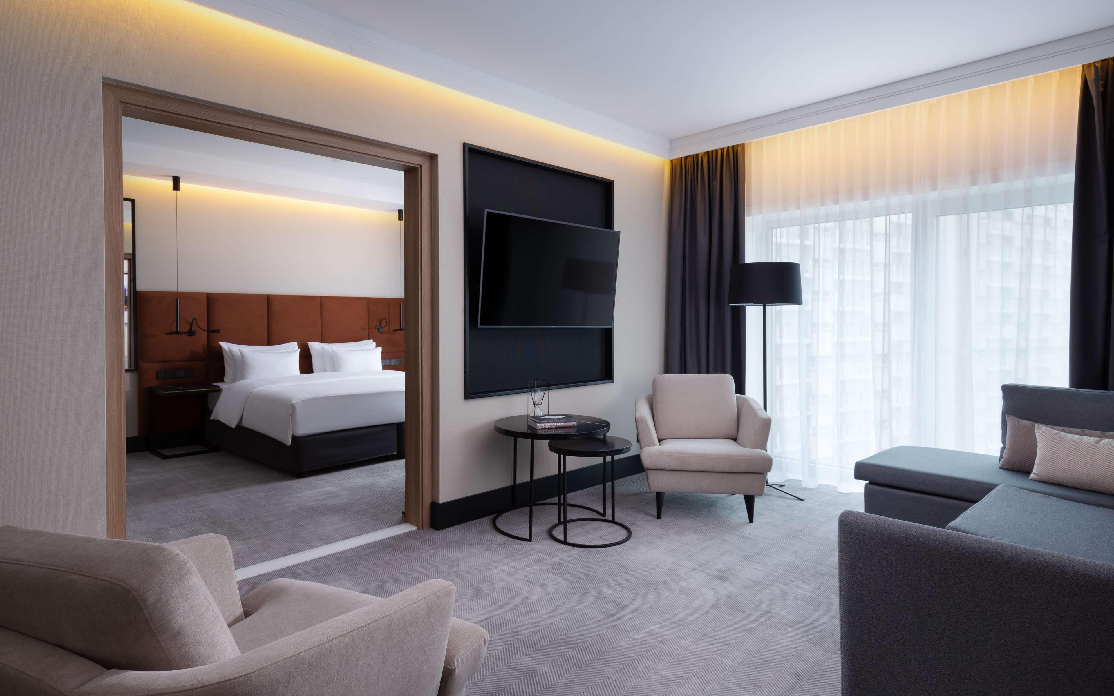 Radisson Collection Hotel, Hotel Warsaw