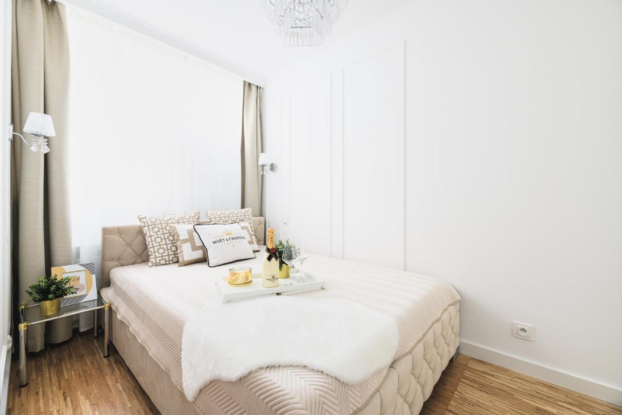 Glam & Modern By Cooee Apartment Warschau