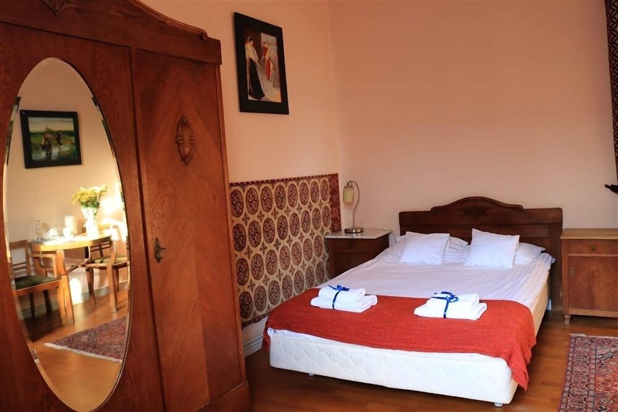 Chopin Boutique 4*