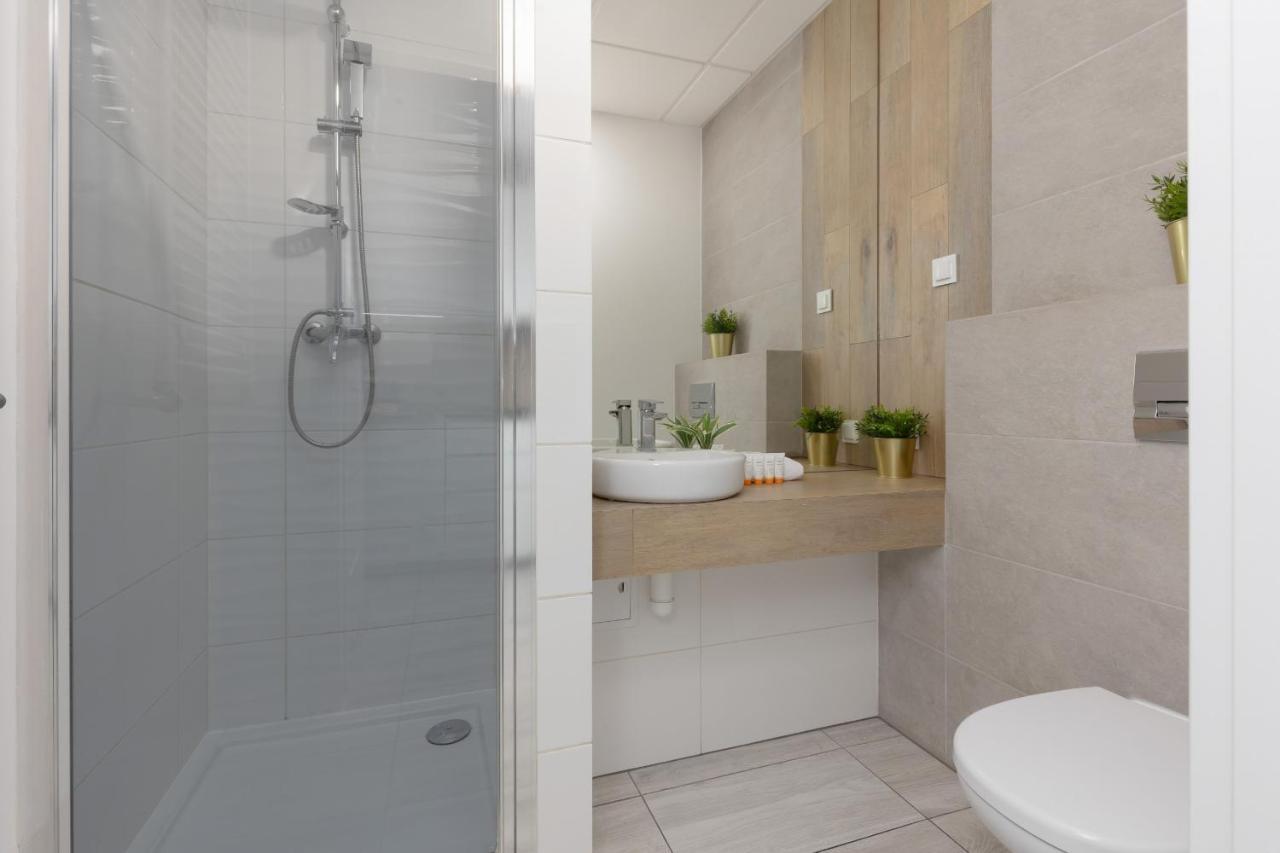 Studio Kasprzaka By Renters Apartment Warsaw