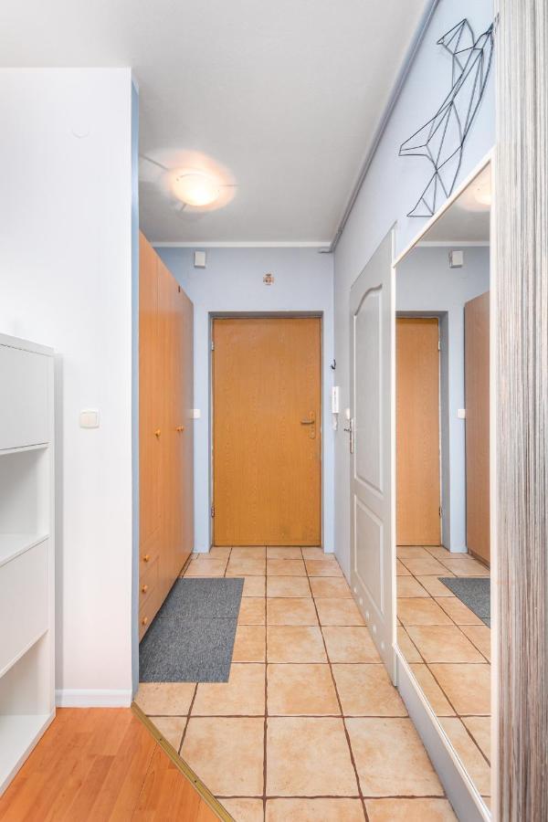 Bluszczanska 74 By Homeprime Apartament Warszawa