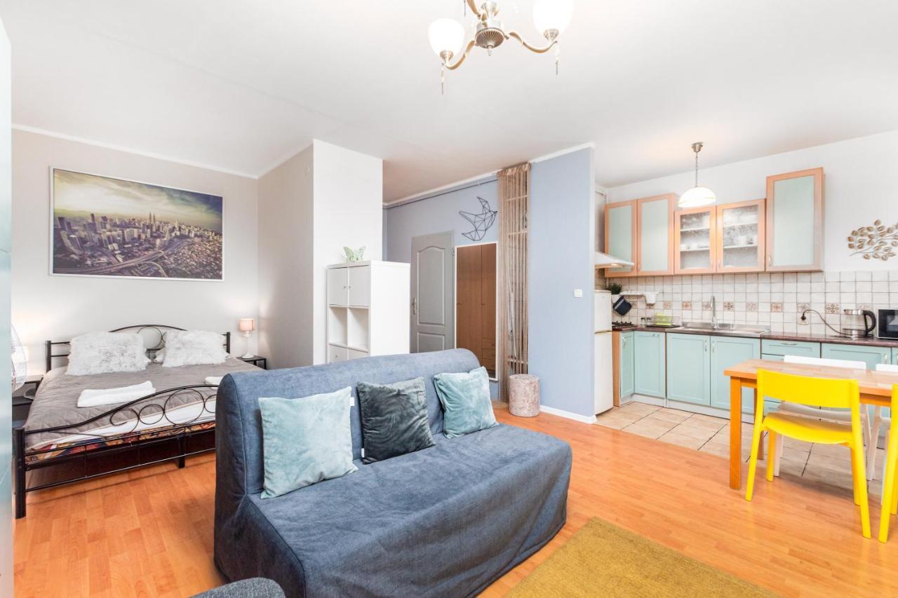 Bluszczanska 74 By Homeprime Apartament