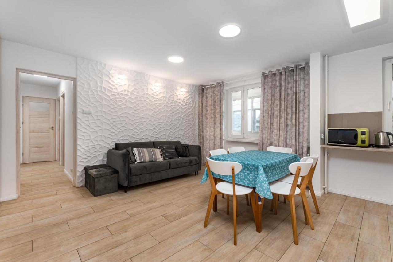 Emilii Plater 47 By Homeprime * Warsaw