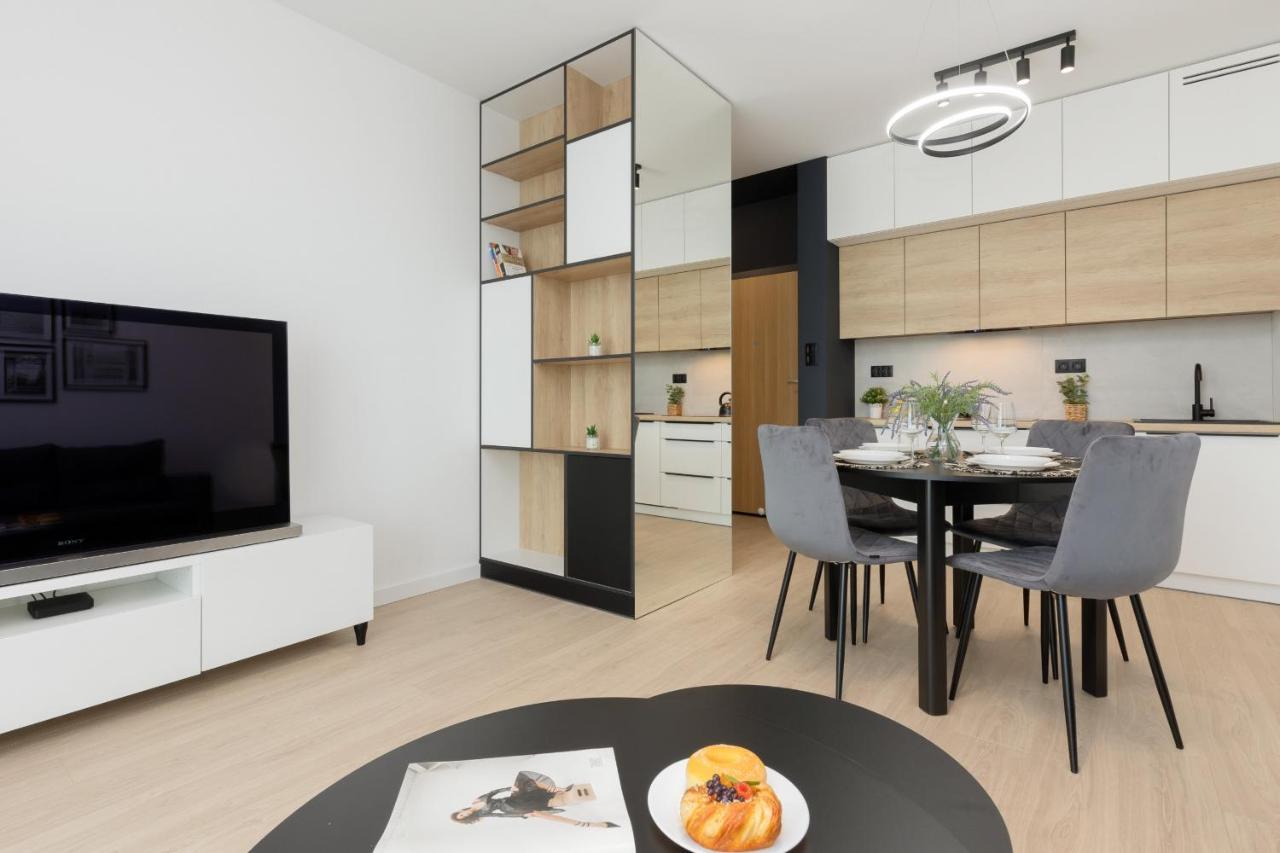Apartament Jutrzenki Wlochy By Renters *